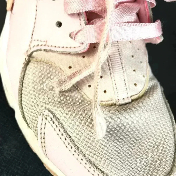 nike huarache sneakers  7Y - Picture 7 of 9